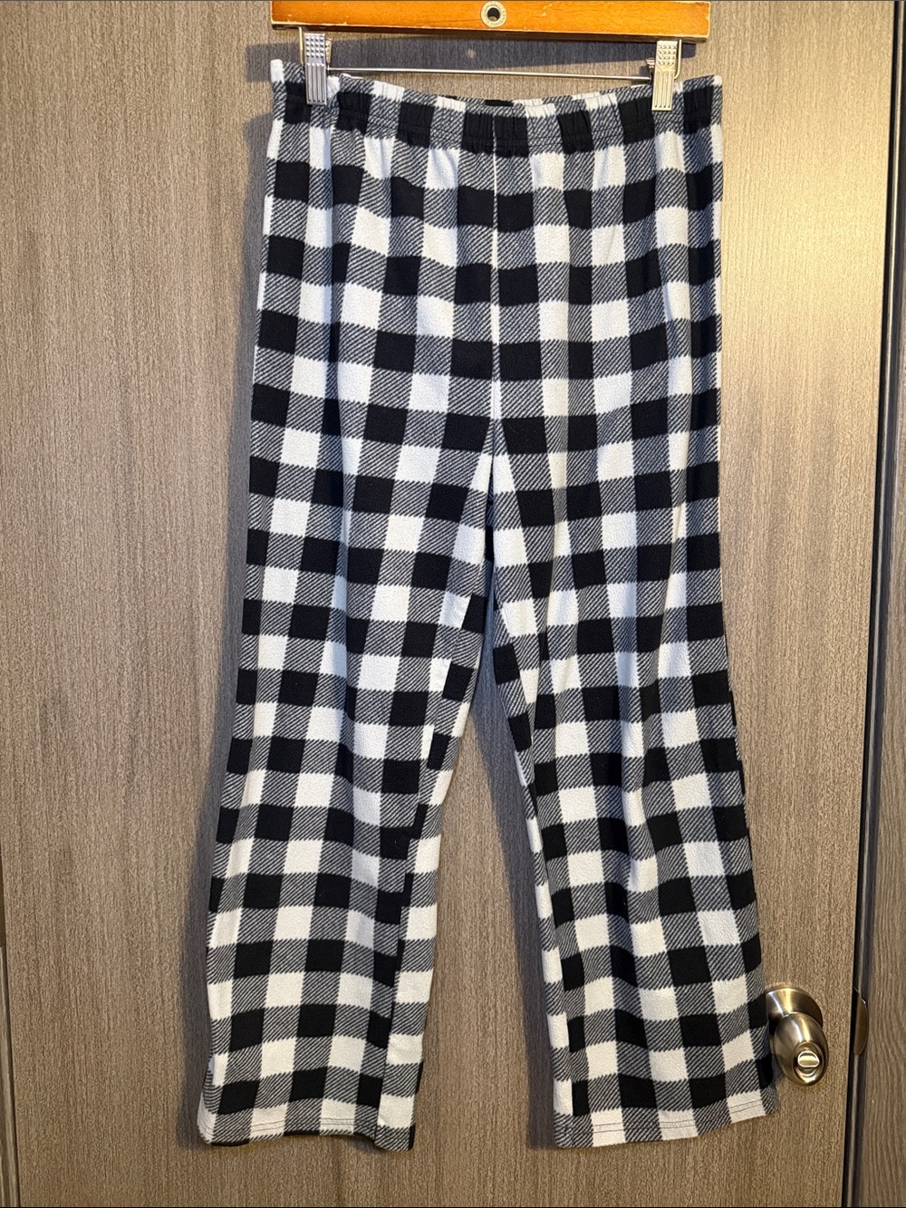 Komar Kids Black and White Buffalo Check Plaid Pajama Pants Size Youth XL EUC
